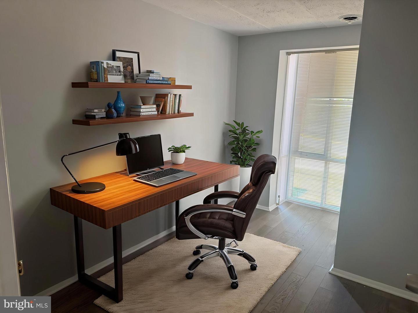 2600 INDIAN DR #2B, ALEXANDRIA, Virginia 22303, 2 Bedrooms Bedrooms, 5 Rooms Rooms,1 BathroomBathrooms,Residential,For sale,2600 INDIAN DR #2B,VAFX2261548 MLS # VAFX2261548