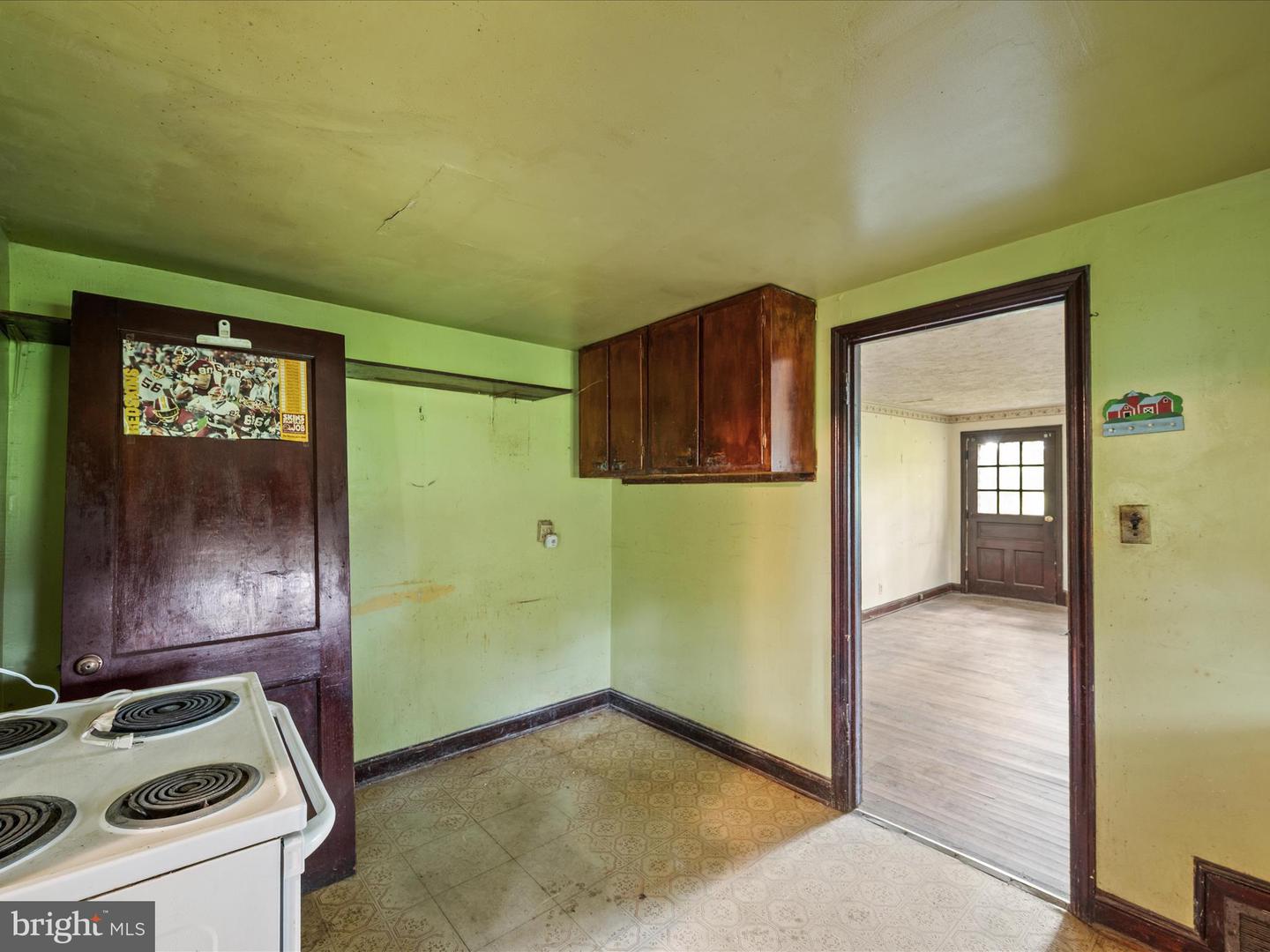 37618 LITTLE RIVER TPKE, MIDDLEBURG, Virginia 20117, 4 Bedrooms Bedrooms, ,1 BathroomBathrooms,Residential,For sale,37618 LITTLE RIVER TPKE,VALO2104642 MLS # VALO2104642