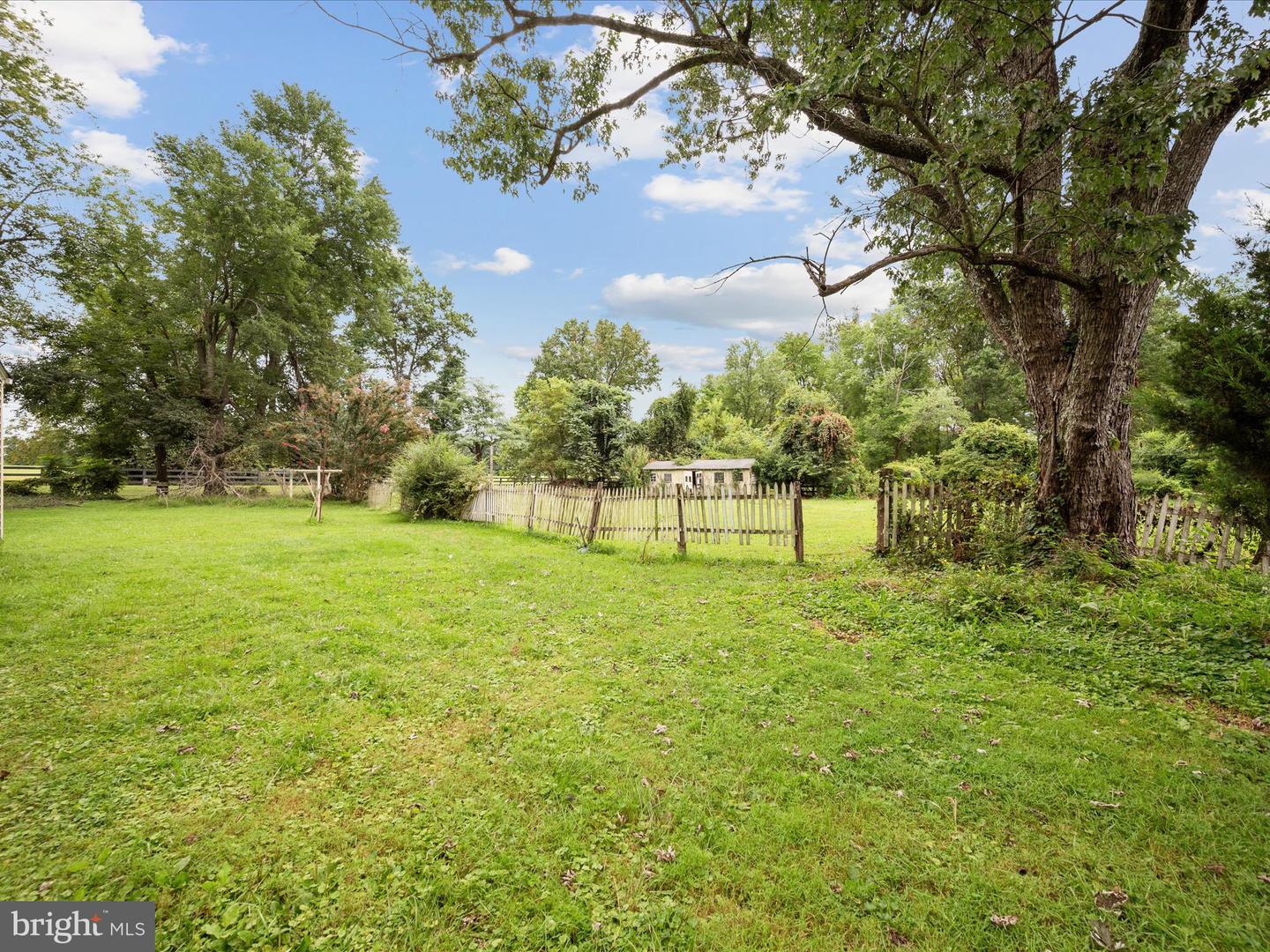 37618 LITTLE RIVER TPKE, MIDDLEBURG, Virginia 20117, 4 Bedrooms Bedrooms, ,1 BathroomBathrooms,Residential,For sale,37618 LITTLE RIVER TPKE,VALO2104642 MLS # VALO2104642