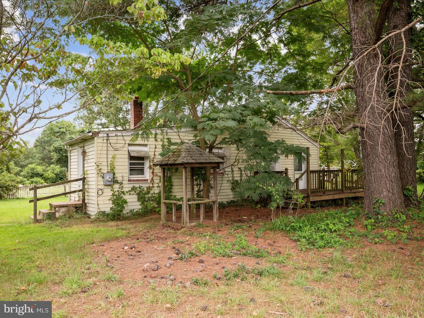 37618 LITTLE RIVER TPKE, MIDDLEBURG, Virginia 20117, 4 Bedrooms Bedrooms, ,1 BathroomBathrooms,Residential,For sale,37618 LITTLE RIVER TPKE,VALO2104642 MLS # VALO2104642
