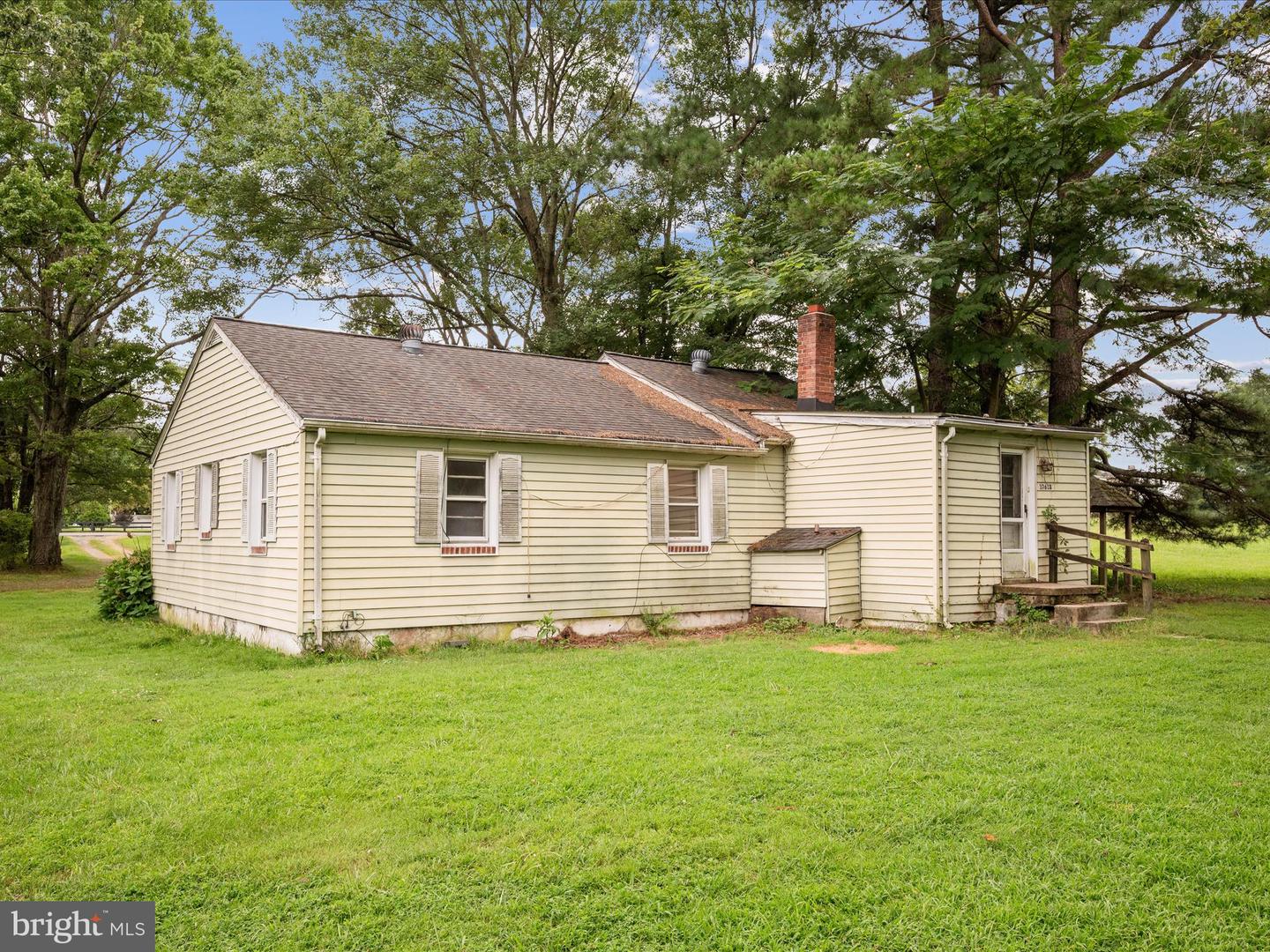 37618 LITTLE RIVER TPKE, MIDDLEBURG, Virginia 20117, 4 Bedrooms Bedrooms, ,1 BathroomBathrooms,Residential,For sale,37618 LITTLE RIVER TPKE,VALO2104642 MLS # VALO2104642