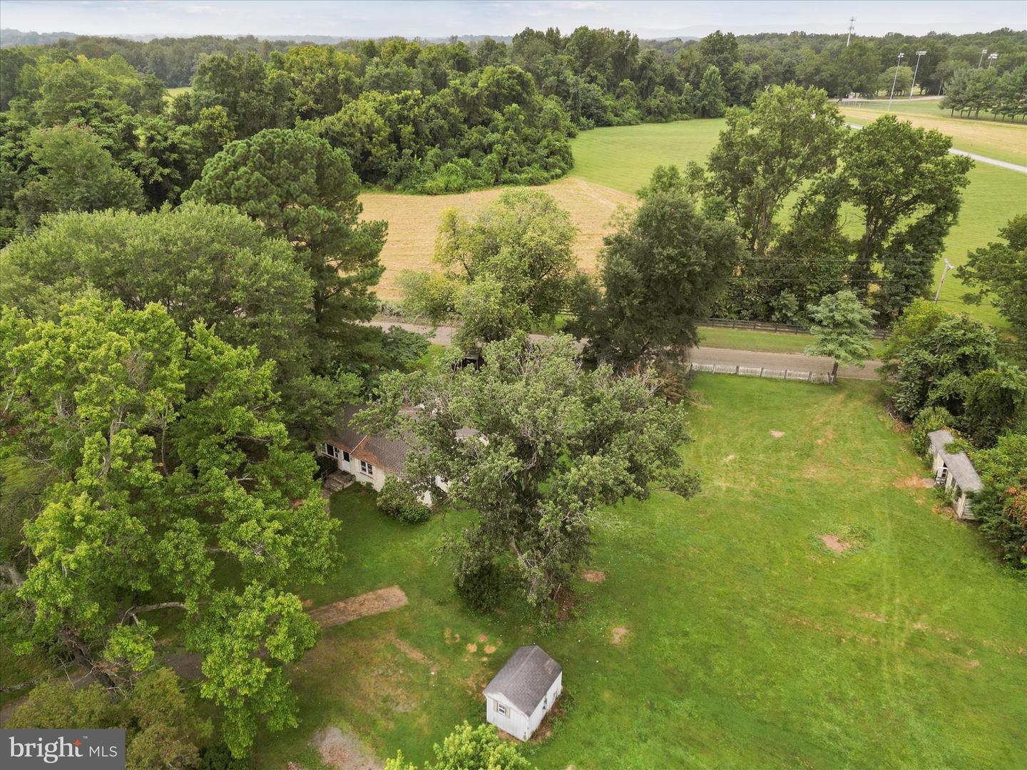 37618 LITTLE RIVER TPKE, MIDDLEBURG, Virginia 20117, 4 Bedrooms Bedrooms, ,1 BathroomBathrooms,Residential,For sale,37618 LITTLE RIVER TPKE,VALO2104642 MLS # VALO2104642