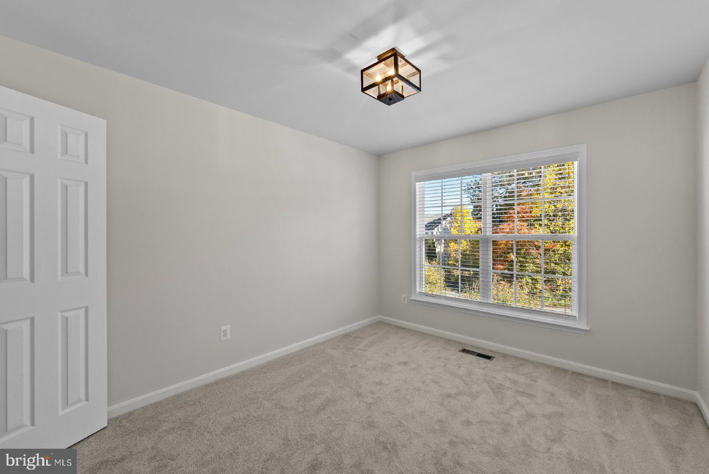 7722 YALTA WAY, GAINESVILLE, Virginia 20155, 4 Bedrooms Bedrooms, 11 Rooms Rooms,3 BathroomsBathrooms,Residential,For sale,7722 YALTA WAY,VAPW2101606 MLS # VAPW2101606