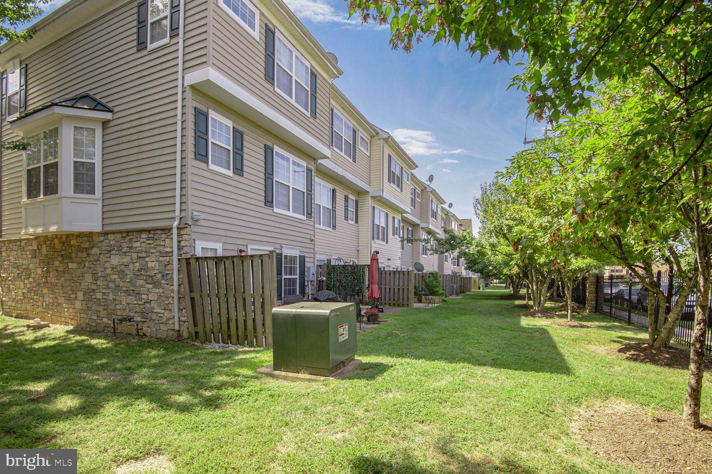 23004 FONTWELL SQ #508, STERLING, Virginia 20166, 3 Bedrooms Bedrooms, 8 Rooms Rooms,3 BathroomsBathrooms,Residential,For sale,23004 FONTWELL SQ #508,VALO2104656 MLS # VALO2104656