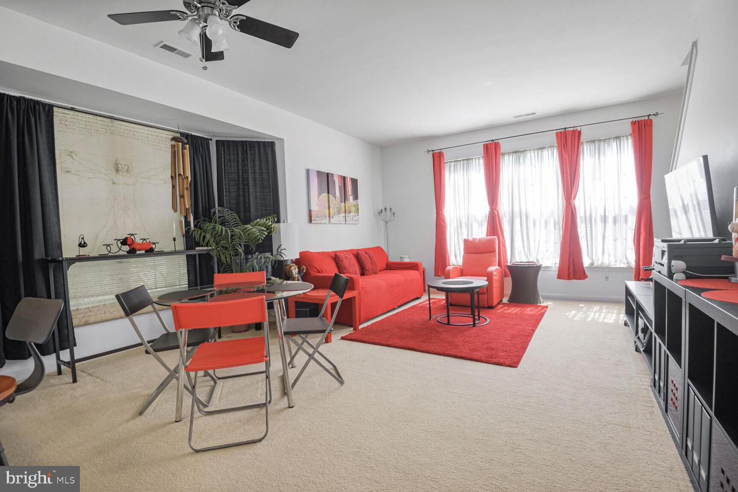 23004 FONTWELL SQ #508, STERLING, Virginia 20166, 3 Bedrooms Bedrooms, 8 Rooms Rooms,3 BathroomsBathrooms,Residential,For sale,23004 FONTWELL SQ #508,VALO2104656 MLS # VALO2104656