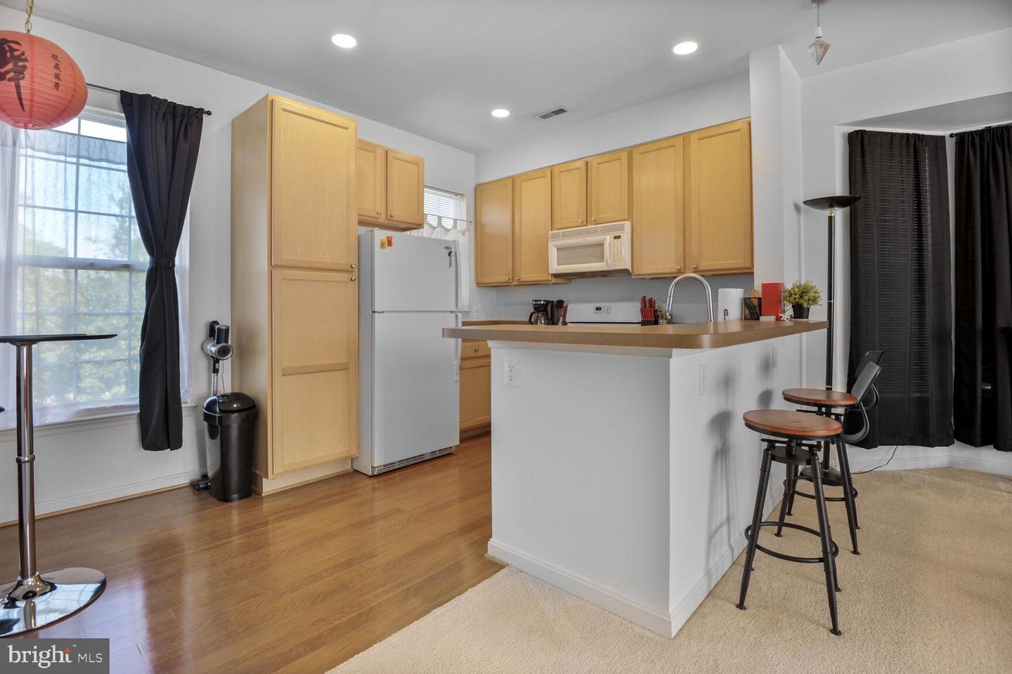23004 FONTWELL SQ #508, STERLING, Virginia 20166, 3 Bedrooms Bedrooms, 8 Rooms Rooms,3 BathroomsBathrooms,Residential,For sale,23004 FONTWELL SQ #508,VALO2104656 MLS # VALO2104656