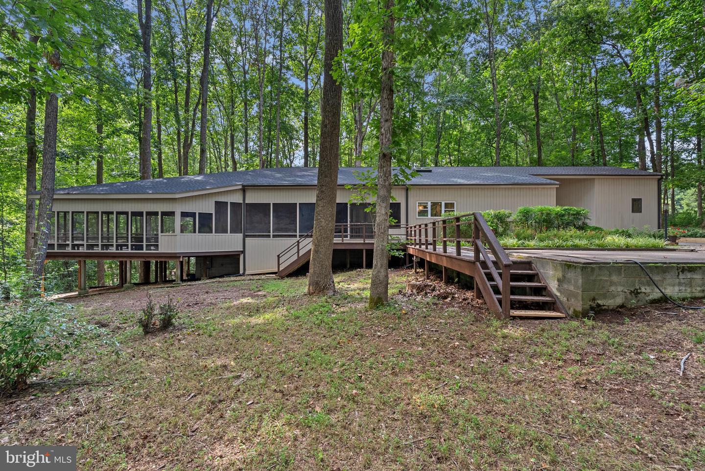 1318 SWIFT CREEK LN, MANAKIN SABOT, Virginia 23103, 6 Bedrooms Bedrooms, ,5 BathroomsBathrooms,Residential,For sale,1318 SWIFT CREEK LN,VAGO2000388 MLS # VAGO2000388