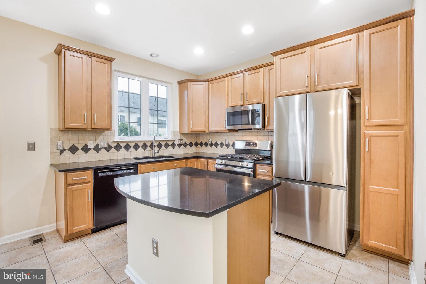 42460 MALACHITE TER, BRAMBLETON, Virginia 20148, 4 Bedrooms Bedrooms, ,2 BathroomsBathrooms,Residential,For sale,42460 MALACHITE TER,VALO2104658 MLS # VALO2104658