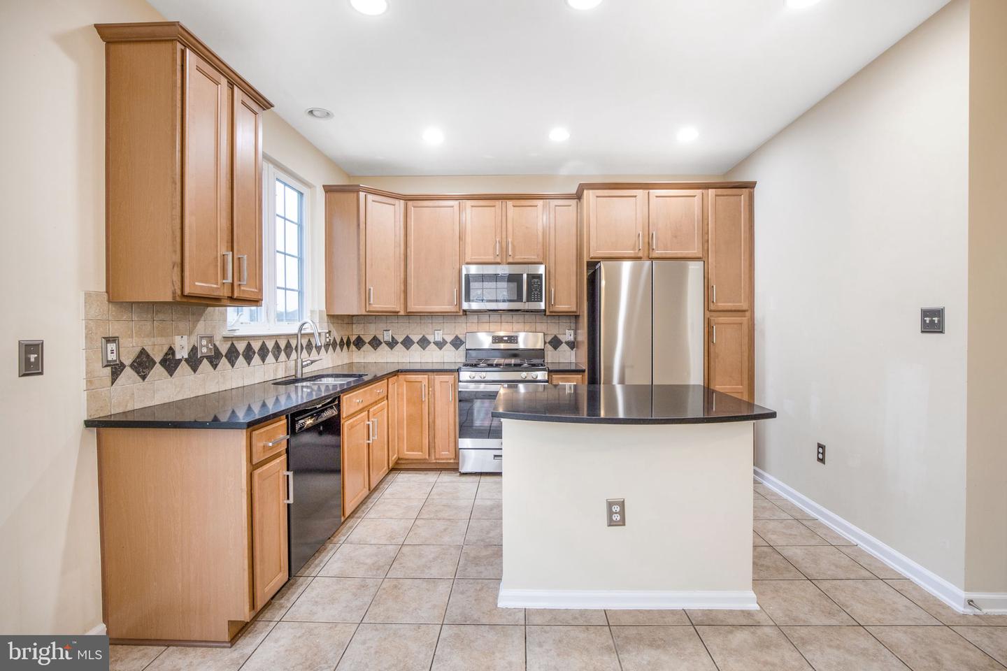 42460 MALACHITE TER, BRAMBLETON, Virginia 20148, 4 Bedrooms Bedrooms, ,2 BathroomsBathrooms,Residential,For sale,42460 MALACHITE TER,VALO2104658 MLS # VALO2104658