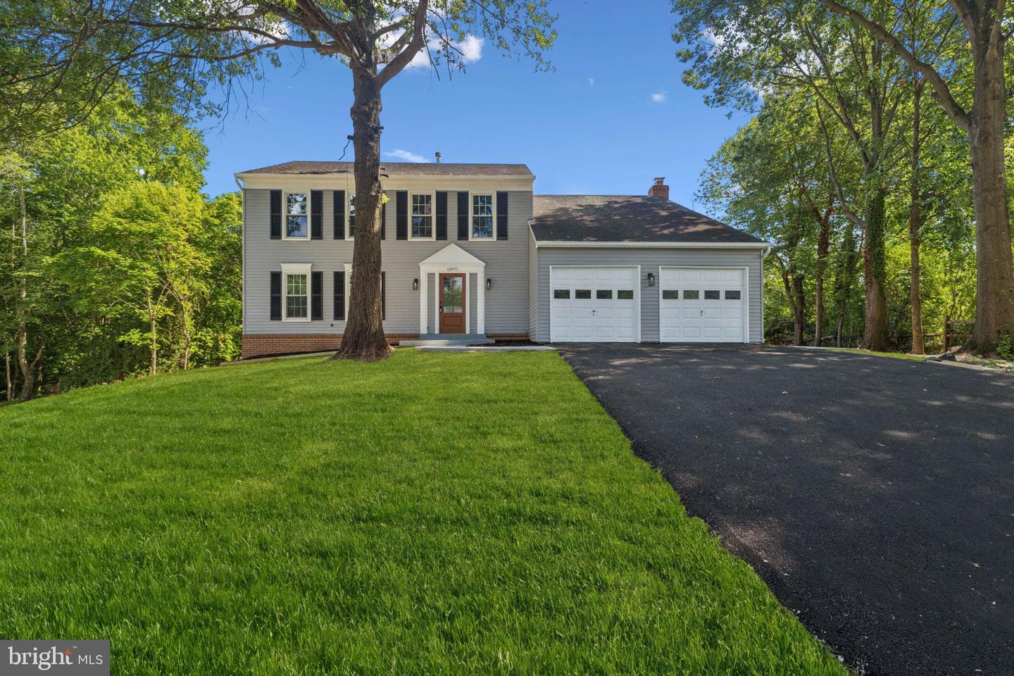 12977 HAMPTON FOREST, FAIRFAX, Virginia 22030, 4 Bedrooms Bedrooms, 8 Rooms Rooms,3 BathroomsBathrooms,Residential,For sale,12977 HAMPTON FOREST,VAFX2261634 MLS # VAFX2261634