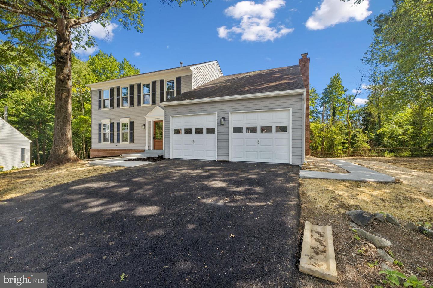 12977 HAMPTON FOREST, FAIRFAX, Virginia 22030, 4 Bedrooms Bedrooms, 8 Rooms Rooms,3 BathroomsBathrooms,Residential,For sale,12977 HAMPTON FOREST,VAFX2261634 MLS # VAFX2261634