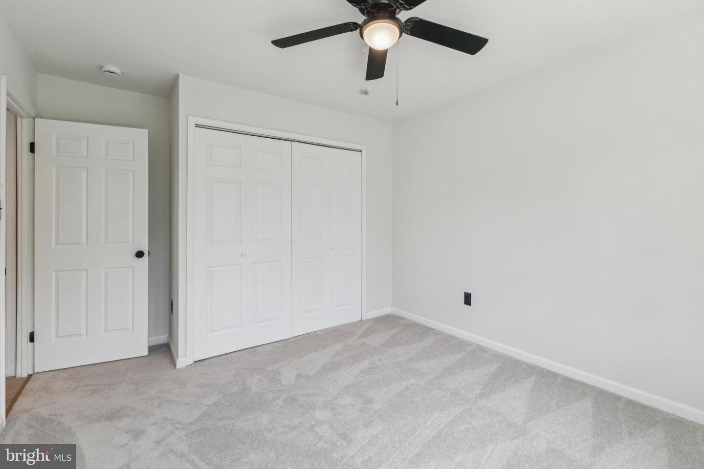 12977 HAMPTON FOREST, FAIRFAX, Virginia 22030, 4 Bedrooms Bedrooms, 8 Rooms Rooms,3 BathroomsBathrooms,Residential,For sale,12977 HAMPTON FOREST,VAFX2261634 MLS # VAFX2261634