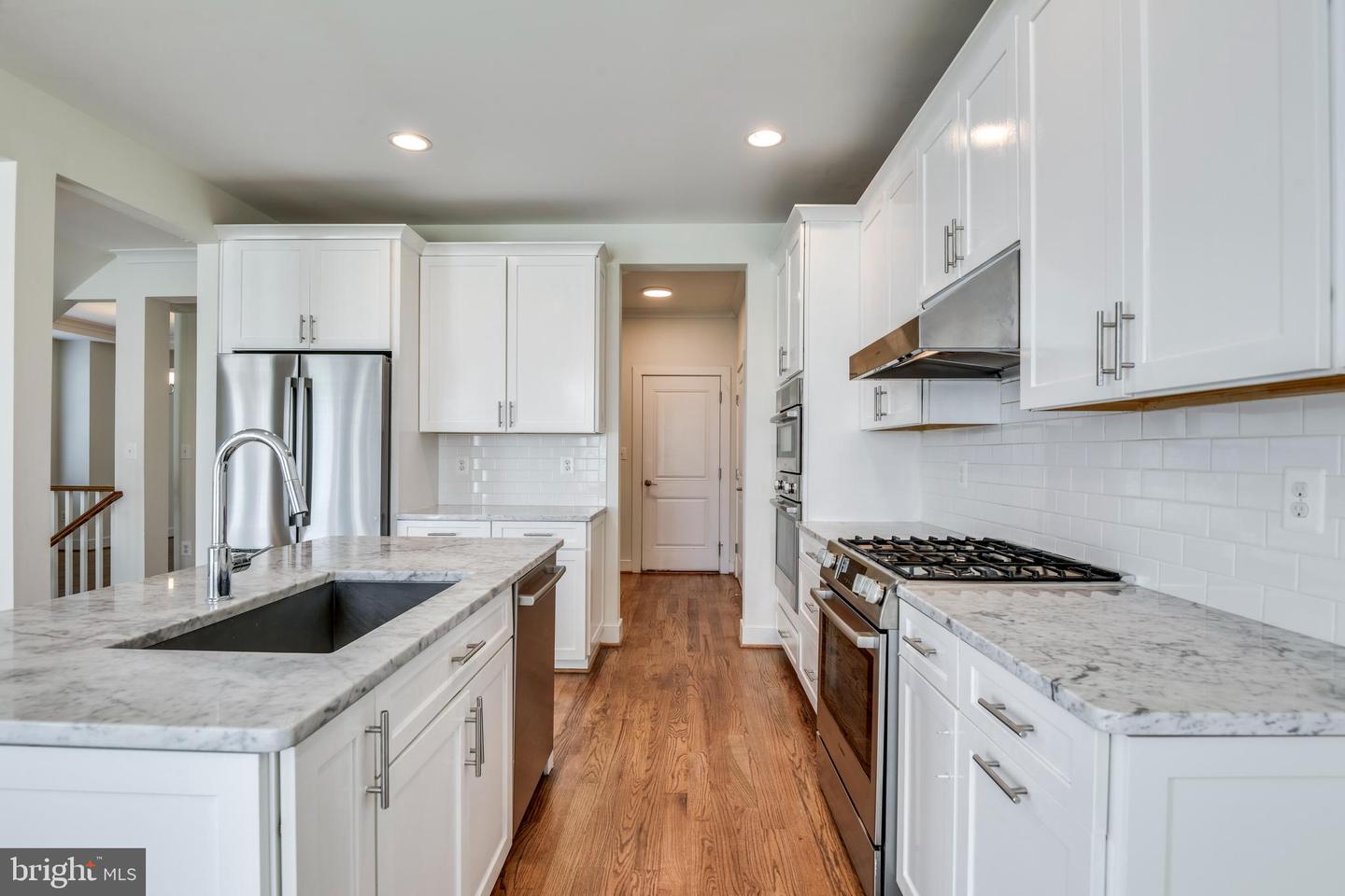 6665 FAYETTE ST, HAYMARKET, Virginia 20169, 4 Bedrooms Bedrooms, ,4 BathroomsBathrooms,Residential,For sale,6665 FAYETTE ST,VAPW2101644 MLS # VAPW2101644