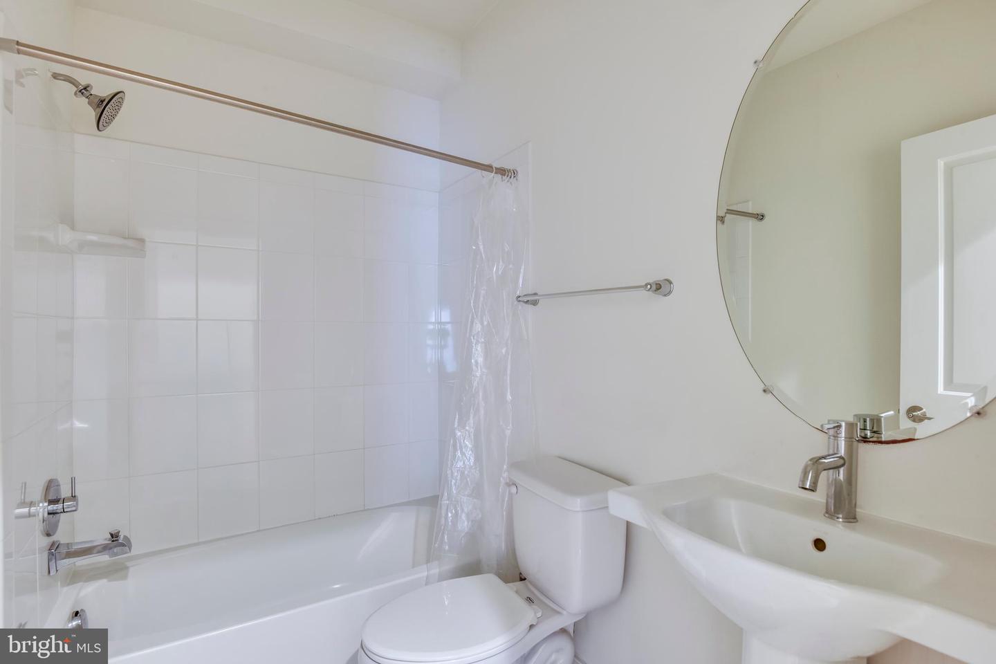 6665 FAYETTE ST, HAYMARKET, Virginia 20169, 4 Bedrooms Bedrooms, ,4 BathroomsBathrooms,Residential,For sale,6665 FAYETTE ST,VAPW2101644 MLS # VAPW2101644