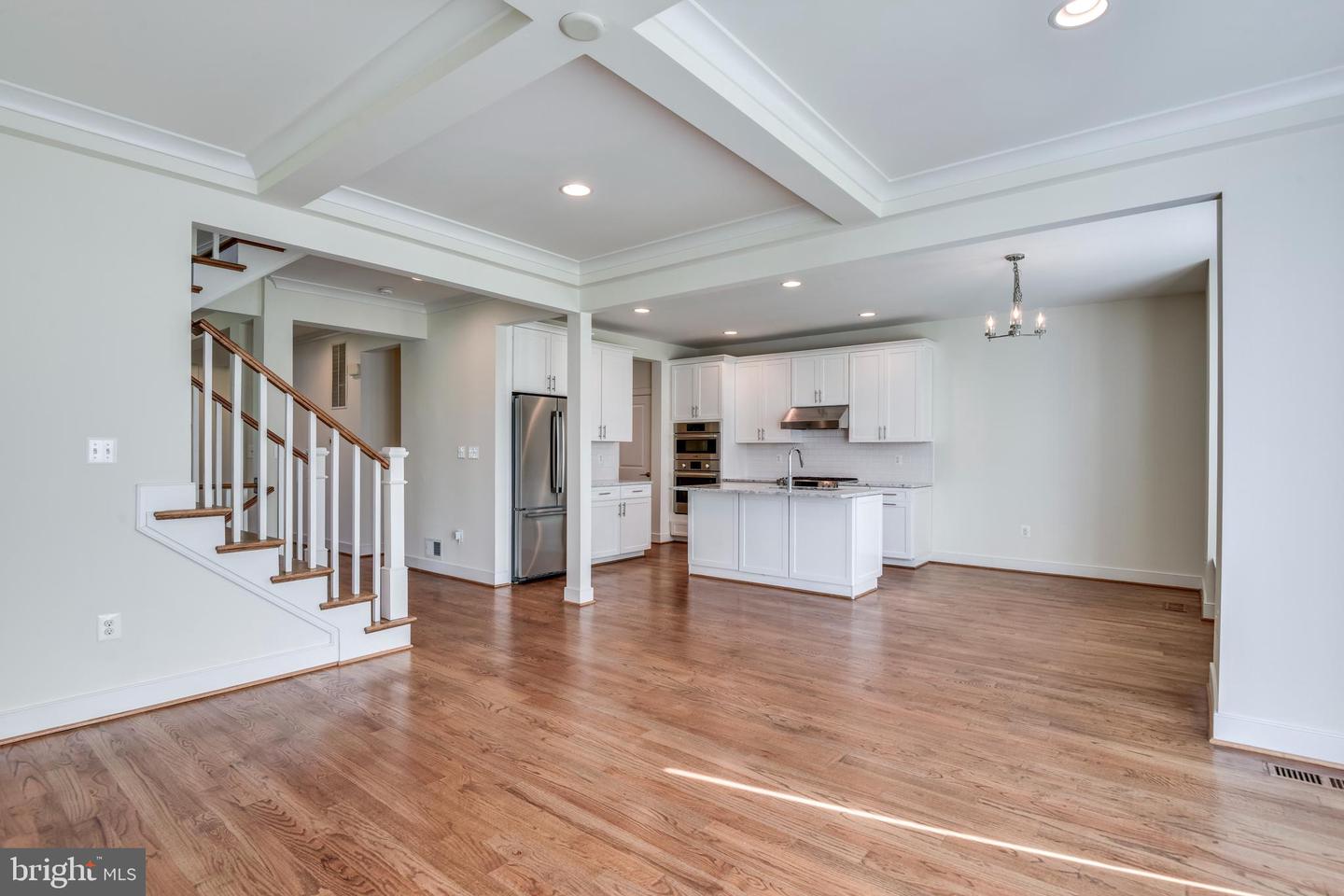 6665 FAYETTE ST, HAYMARKET, Virginia 20169, 4 Bedrooms Bedrooms, ,4 BathroomsBathrooms,Residential,For sale,6665 FAYETTE ST,VAPW2101644 MLS # VAPW2101644