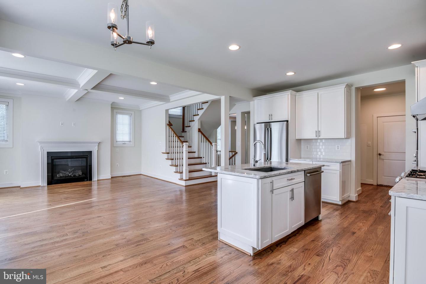 6665 FAYETTE ST, HAYMARKET, Virginia 20169, 4 Bedrooms Bedrooms, ,4 BathroomsBathrooms,Residential,For sale,6665 FAYETTE ST,VAPW2101644 MLS # VAPW2101644