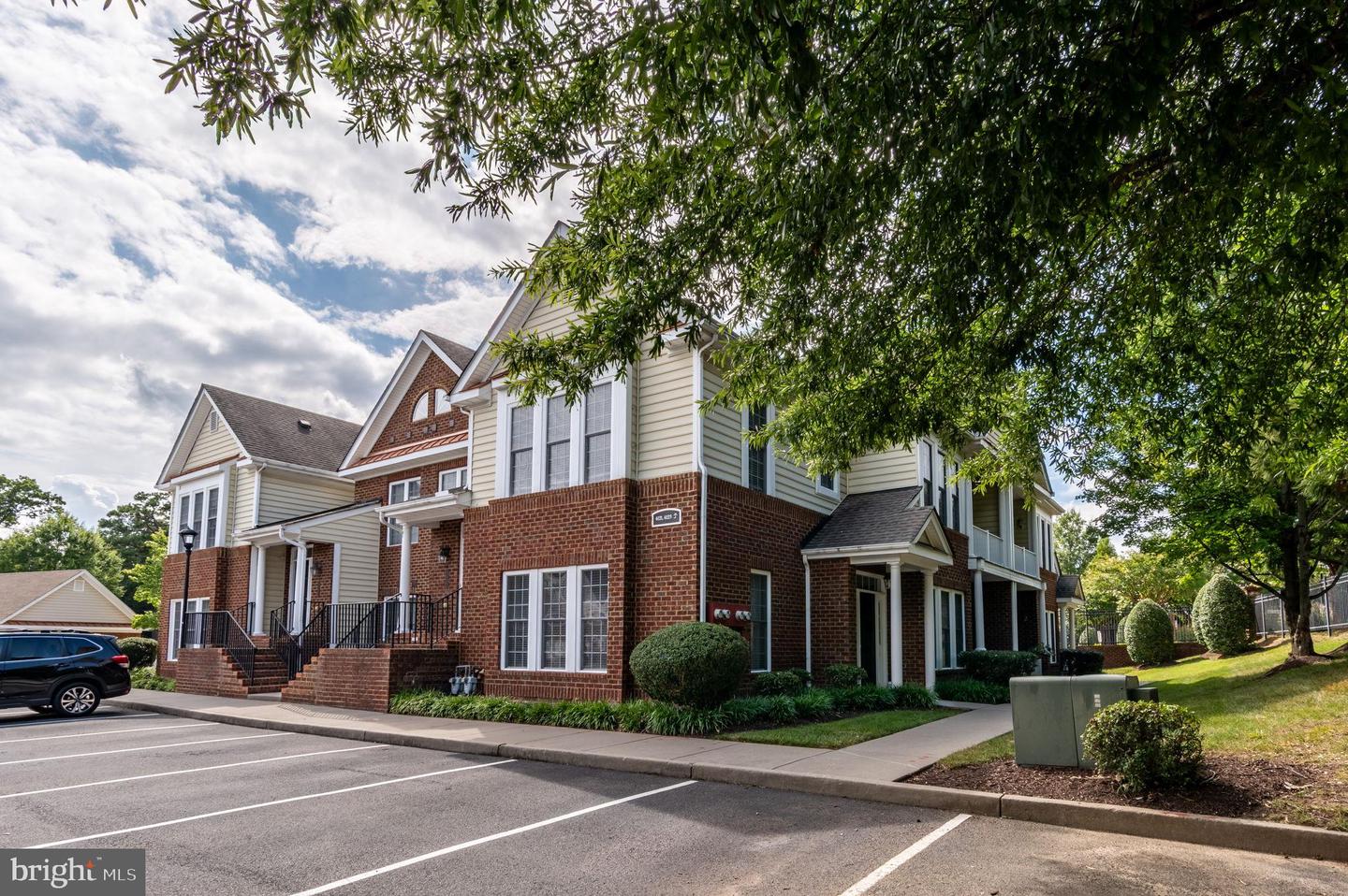 4125 SAN MARCO #H, GLEN ALLEN, Virginia 23058, 2 Bedrooms Bedrooms, ,2 BathroomsBathrooms,Residential,For sale,4125 SAN MARCO #H,VAHN2001036 MLS # VAHN2001036