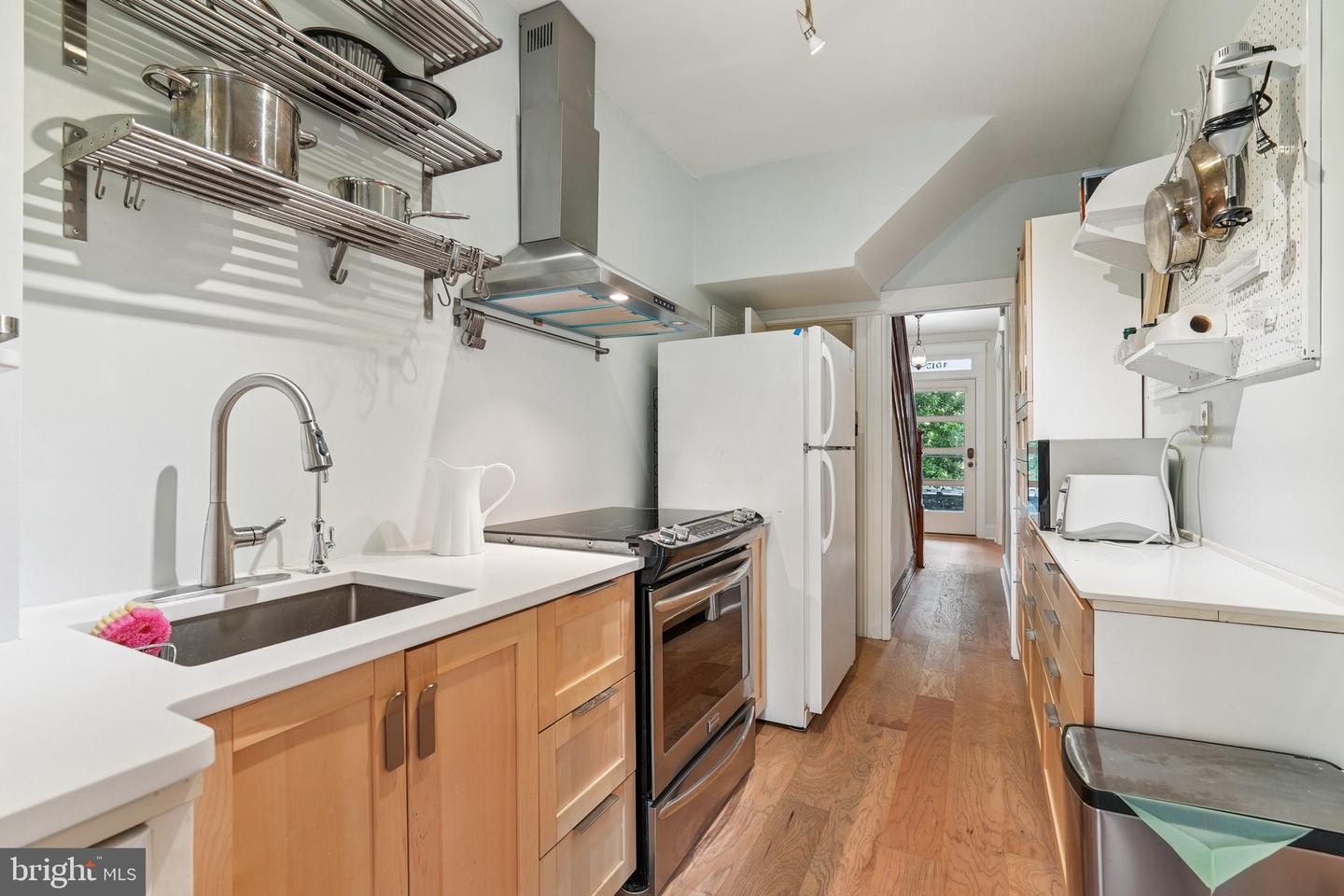 4013 13TH ST NW, WASHINGTON, District Of Columbia 20011, 4 Bedrooms Bedrooms, ,3 BathroomsBathrooms,Residential,For sale,4013 13TH ST NW,DCDC2215498 MLS # DCDC2215498