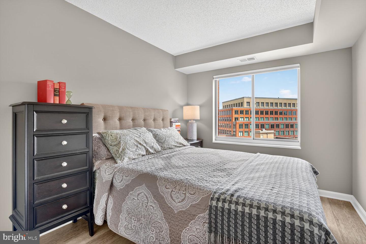 2121 JAMIESON AVE #1208, ALEXANDRIA, Virginia 22314, 2 Bedrooms Bedrooms, ,2 BathroomsBathrooms,Residential,For sale,2121 JAMIESON AVE #1208,VAAX2048686 MLS # VAAX2048686