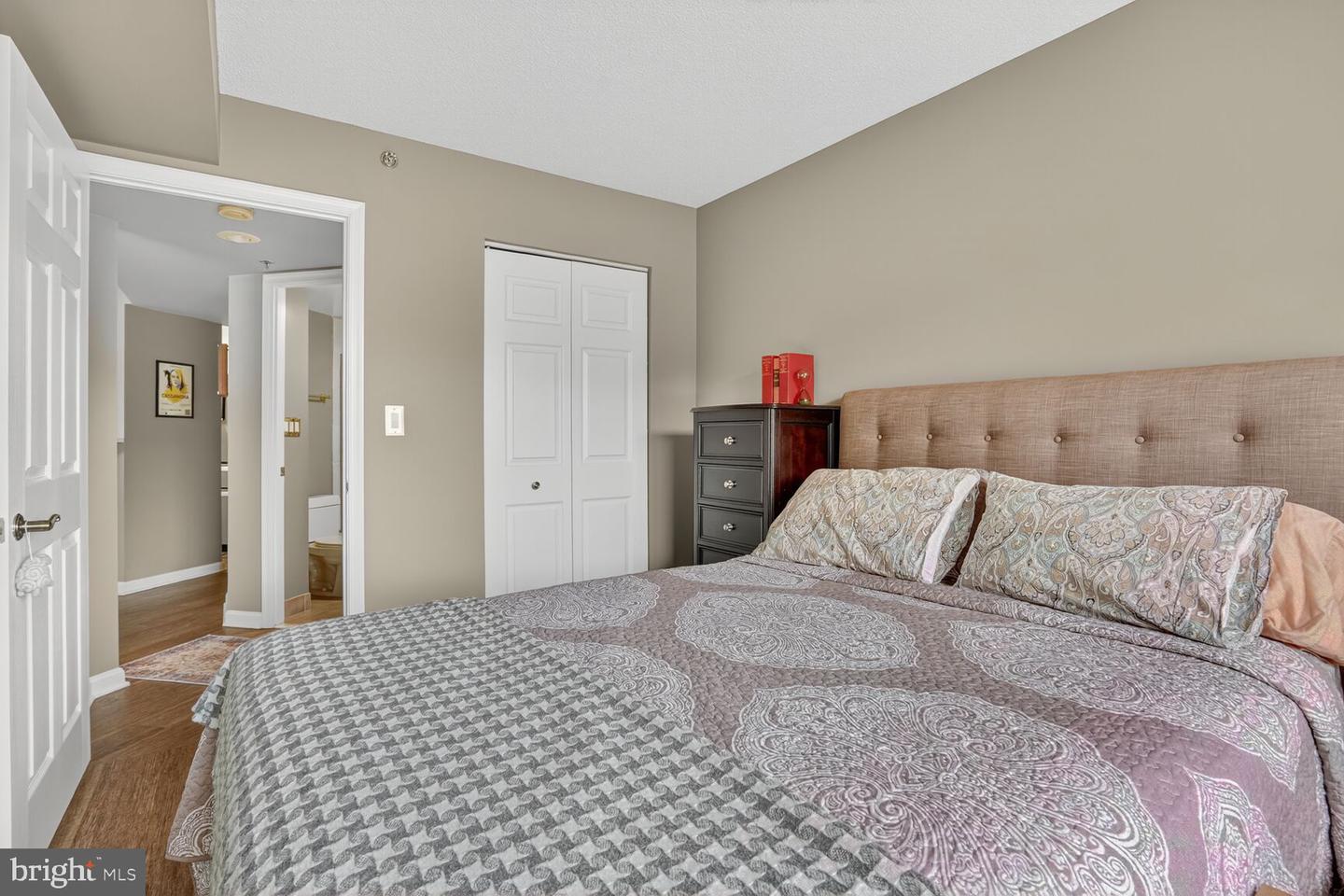 2121 JAMIESON AVE #1208, ALEXANDRIA, Virginia 22314, 2 Bedrooms Bedrooms, ,2 BathroomsBathrooms,Residential,For sale,2121 JAMIESON AVE #1208,VAAX2048686 MLS # VAAX2048686