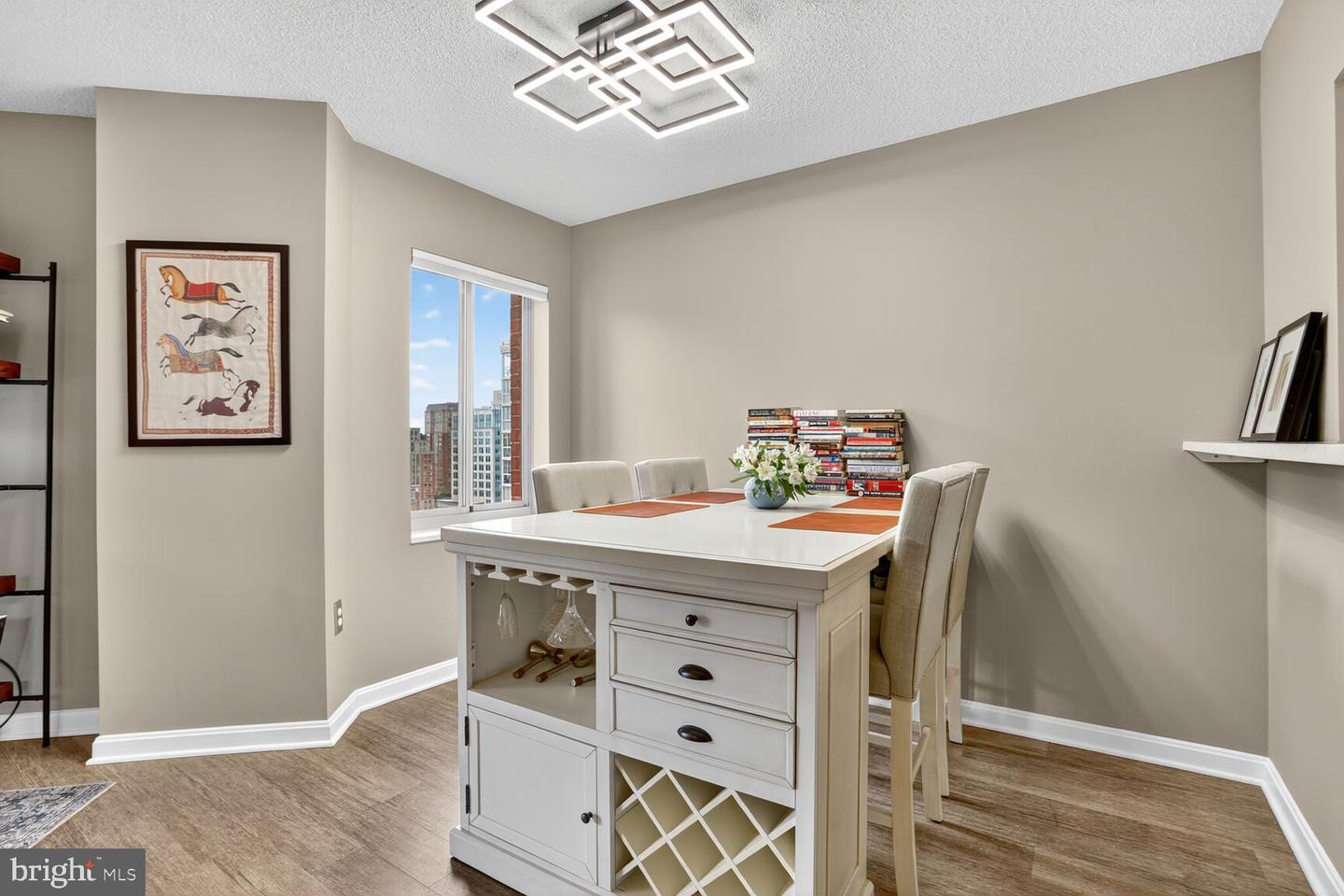 2121 JAMIESON AVE #1208, ALEXANDRIA, Virginia 22314, 2 Bedrooms Bedrooms, ,2 BathroomsBathrooms,Residential,For sale,2121 JAMIESON AVE #1208,VAAX2048686 MLS # VAAX2048686