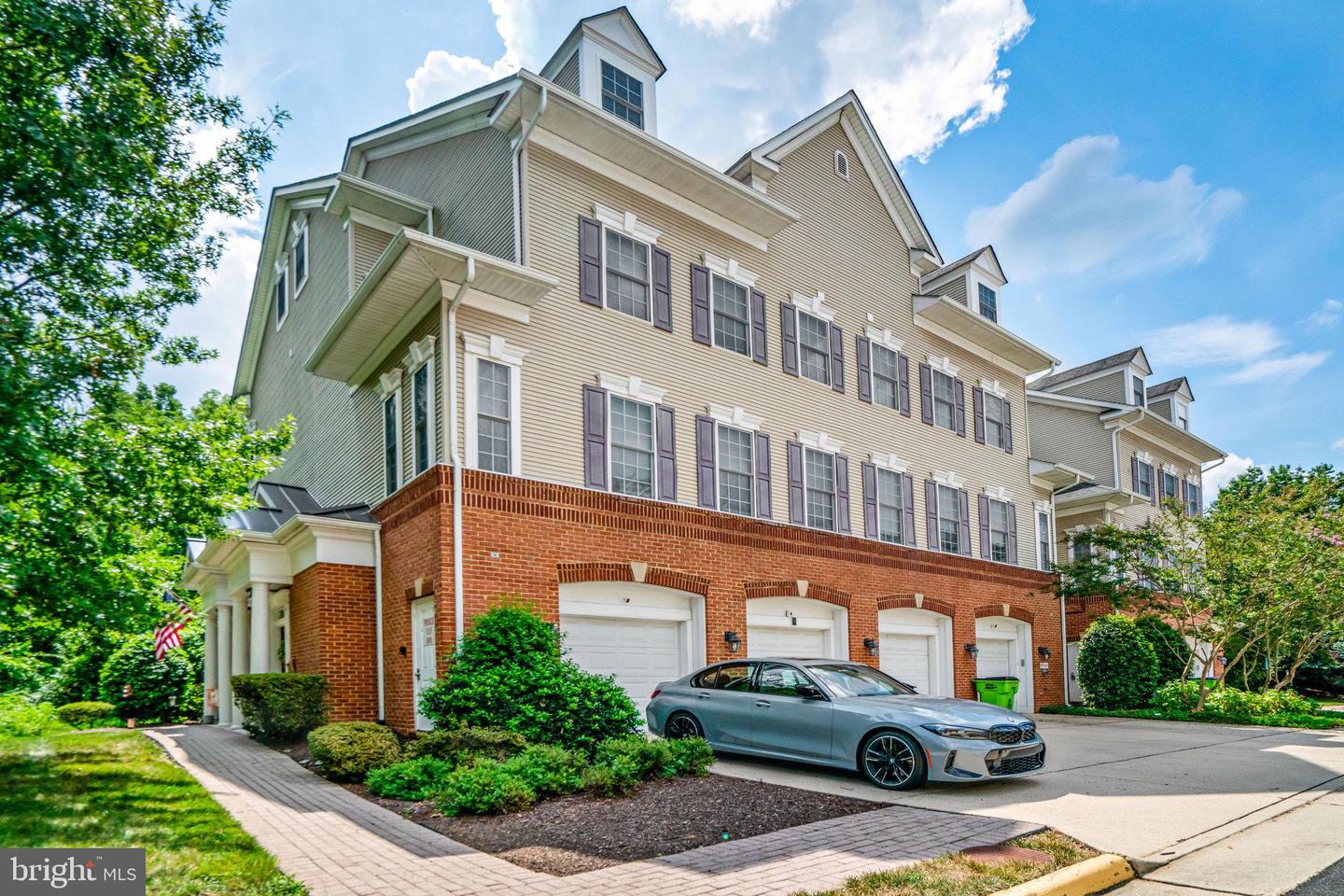 8975 HARROVER PL #75A, LORTON, Virginia 22079, 3 Bedrooms Bedrooms, ,2 BathroomsBathrooms,Residential,For sale,8975 HARROVER PL #75A,VAFX2261764 MLS # VAFX2261764