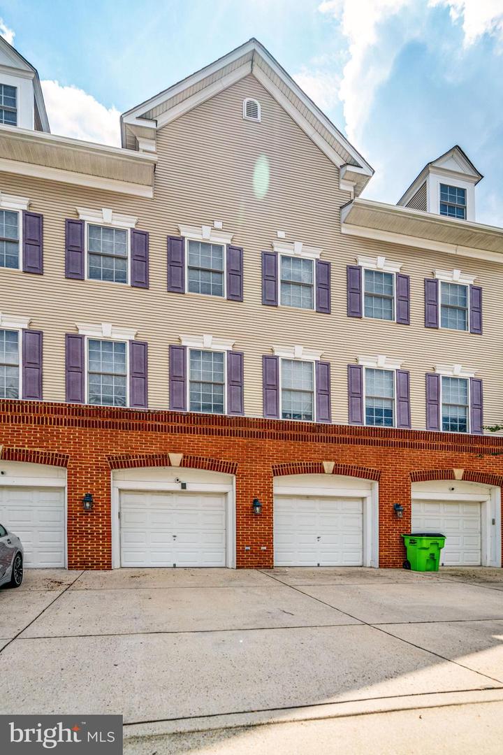 8975 HARROVER PL #75A, LORTON, Virginia 22079, 3 Bedrooms Bedrooms, ,2 BathroomsBathrooms,Residential,For sale,8975 HARROVER PL #75A,VAFX2261764 MLS # VAFX2261764