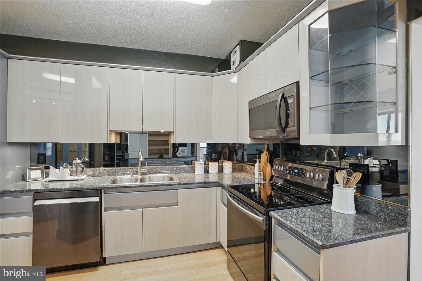 900 N STAFFORD ST N #2632, ARLINGTON, Virginia 22203, 2 Bedrooms Bedrooms, 11 Rooms Rooms,2 BathroomsBathrooms,Residential,For sale,900 N STAFFORD ST N #2632,VAAR2062386 MLS # VAAR2062386