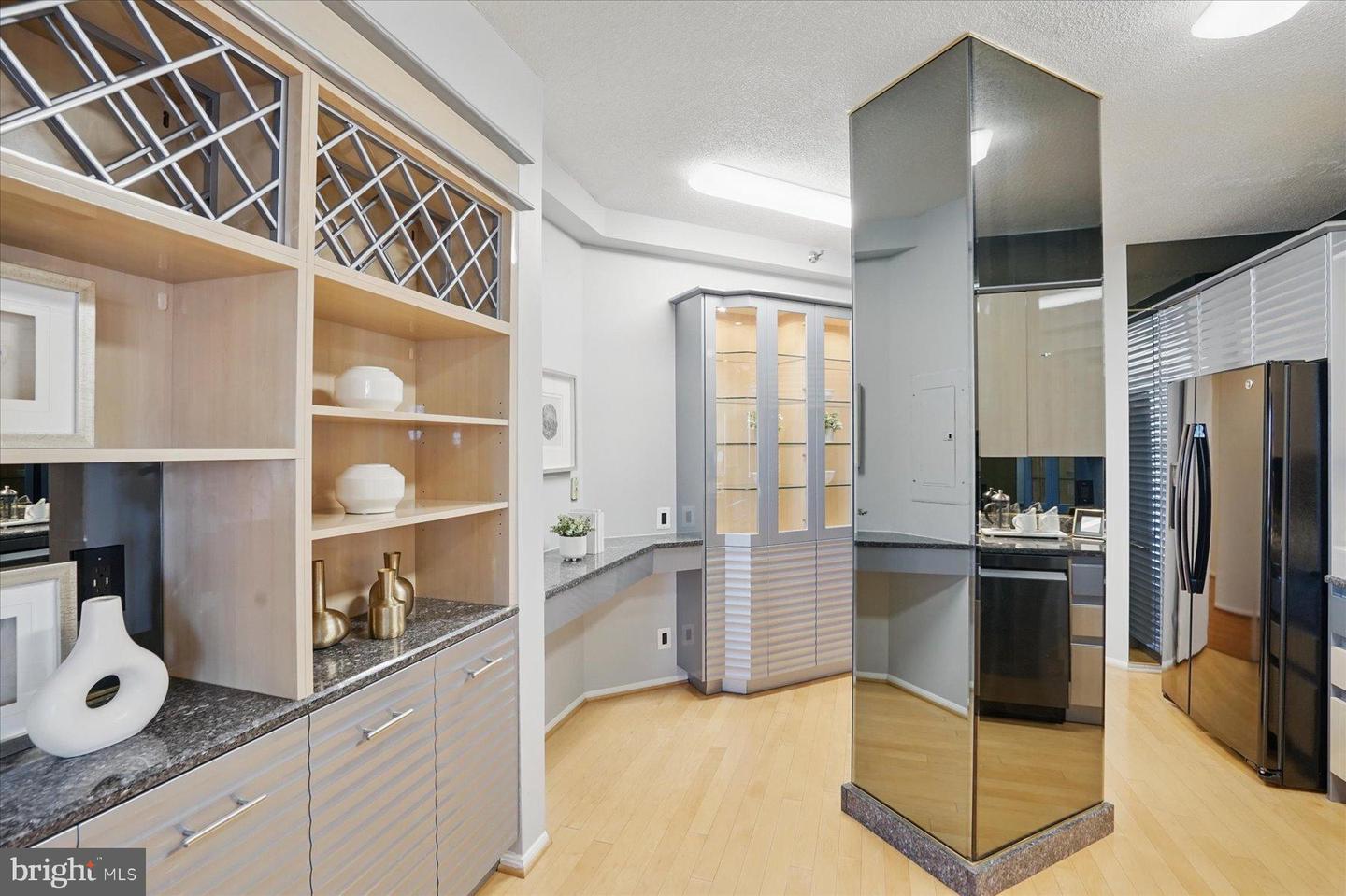 900 N STAFFORD ST N #2632, ARLINGTON, Virginia 22203, 2 Bedrooms Bedrooms, 11 Rooms Rooms,2 BathroomsBathrooms,Residential,For sale,900 N STAFFORD ST N #2632,VAAR2062386 MLS # VAAR2062386