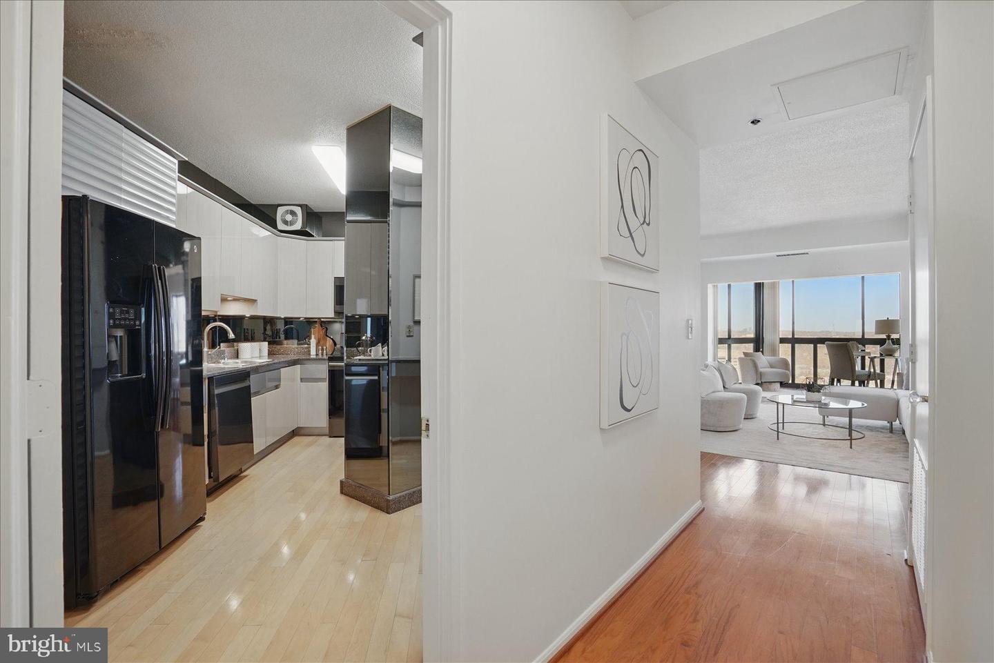 900 N STAFFORD ST N #2632, ARLINGTON, Virginia 22203, 2 Bedrooms Bedrooms, 11 Rooms Rooms,2 BathroomsBathrooms,Residential,For sale,900 N STAFFORD ST N #2632,VAAR2062386 MLS # VAAR2062386