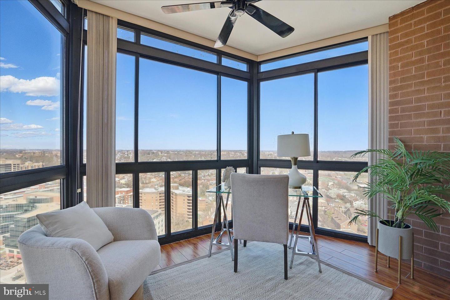 900 N STAFFORD ST N #2632, ARLINGTON, Virginia 22203, 2 Bedrooms Bedrooms, 11 Rooms Rooms,2 BathroomsBathrooms,Residential,For sale,900 N STAFFORD ST N #2632,VAAR2062386 MLS # VAAR2062386