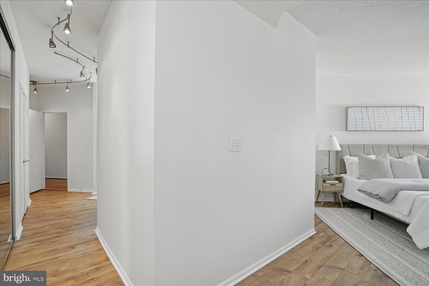 900 N STAFFORD ST N #2632, ARLINGTON, Virginia 22203, 2 Bedrooms Bedrooms, 11 Rooms Rooms,2 BathroomsBathrooms,Residential,For sale,900 N STAFFORD ST N #2632,VAAR2062386 MLS # VAAR2062386