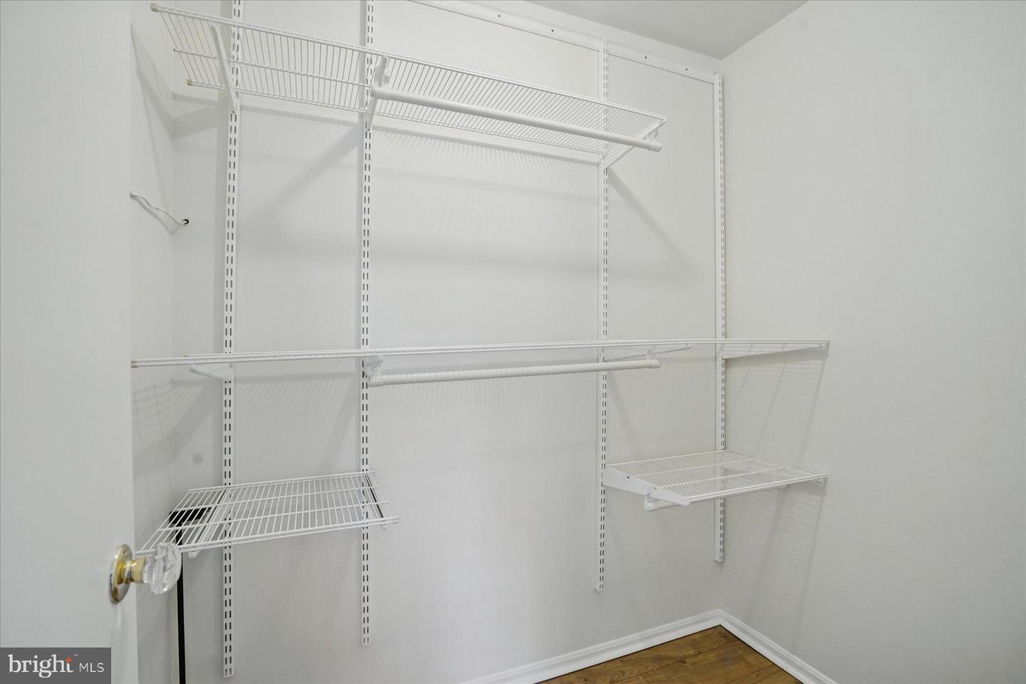 900 N STAFFORD ST N #2632, ARLINGTON, Virginia 22203, 2 Bedrooms Bedrooms, 11 Rooms Rooms,2 BathroomsBathrooms,Residential,For sale,900 N STAFFORD ST N #2632,VAAR2062386 MLS # VAAR2062386