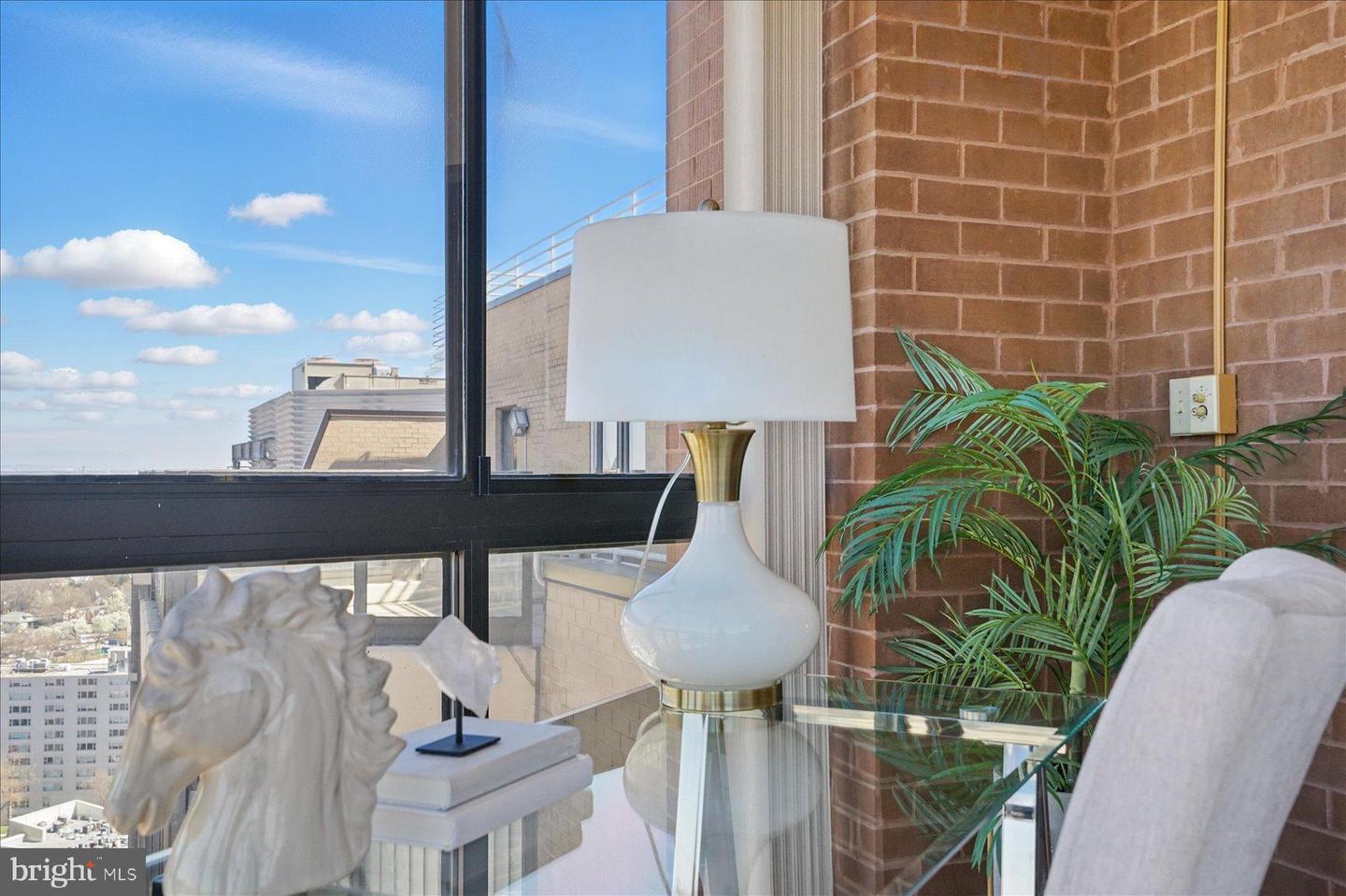 900 N STAFFORD ST N #2632, ARLINGTON, Virginia 22203, 2 Bedrooms Bedrooms, 11 Rooms Rooms,2 BathroomsBathrooms,Residential,For sale,900 N STAFFORD ST N #2632,VAAR2062386 MLS # VAAR2062386