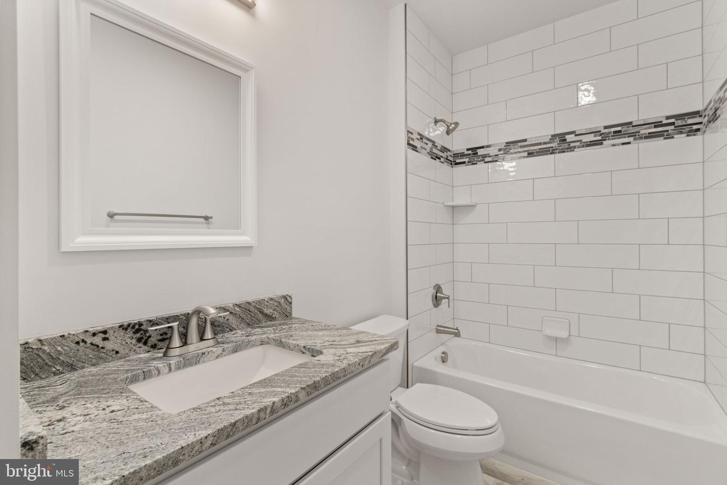 2012 DOZER LN, CATLETT, Virginia 20119, 4 Bedrooms Bedrooms, 7 Rooms Rooms,3 BathroomsBathrooms,Residential,For sale,2012 DOZER LN,VAFQ2017950 MLS # VAFQ2017950
