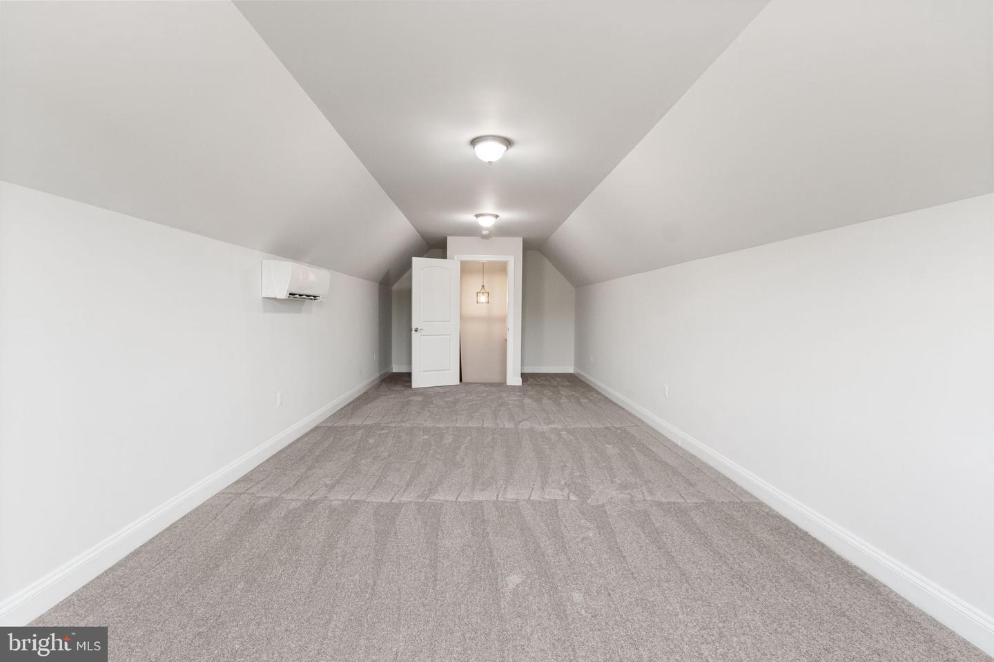 2012 DOZER LN, CATLETT, Virginia 20119, 4 Bedrooms Bedrooms, 7 Rooms Rooms,3 BathroomsBathrooms,Residential,For sale,2012 DOZER LN,VAFQ2017950 MLS # VAFQ2017950