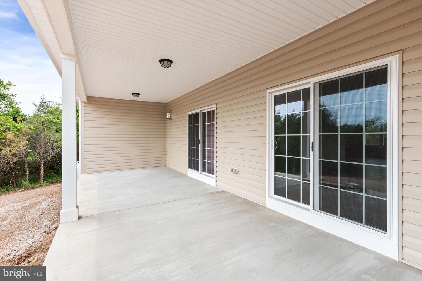 2012 DOZER LN, CATLETT, Virginia 20119, 4 Bedrooms Bedrooms, 7 Rooms Rooms,3 BathroomsBathrooms,Residential,For sale,2012 DOZER LN,VAFQ2017950 MLS # VAFQ2017950