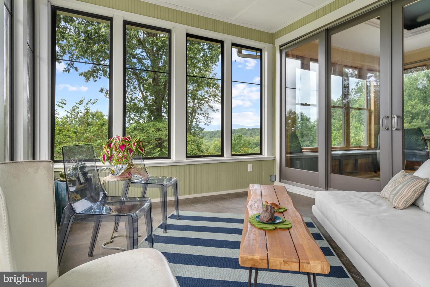 210 GRAND VIEW RD, WASHINGTON, Virginia 22747, 3 Bedrooms Bedrooms, ,4 BathroomsBathrooms,Residential,For sale,210 GRAND VIEW RD,VARP2002226 MLS # VARP2002226