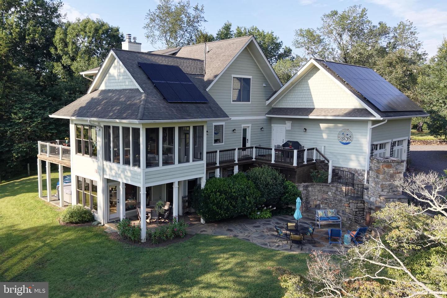 210 GRAND VIEW RD, WASHINGTON, Virginia 22747, 3 Bedrooms Bedrooms, ,4 BathroomsBathrooms,Residential,For sale,210 GRAND VIEW RD,VARP2002226 MLS # VARP2002226