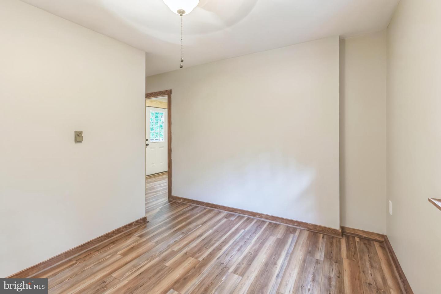 2464 KIDDS DAIRY RD, SCOTTSVILLE, Virginia 24590, 2 Bedrooms Bedrooms, 4 Rooms Rooms,2 BathroomsBathrooms,Residential,For sale,2464 KIDDS DAIRY RD,VAFN2000488 MLS # VAFN2000488
