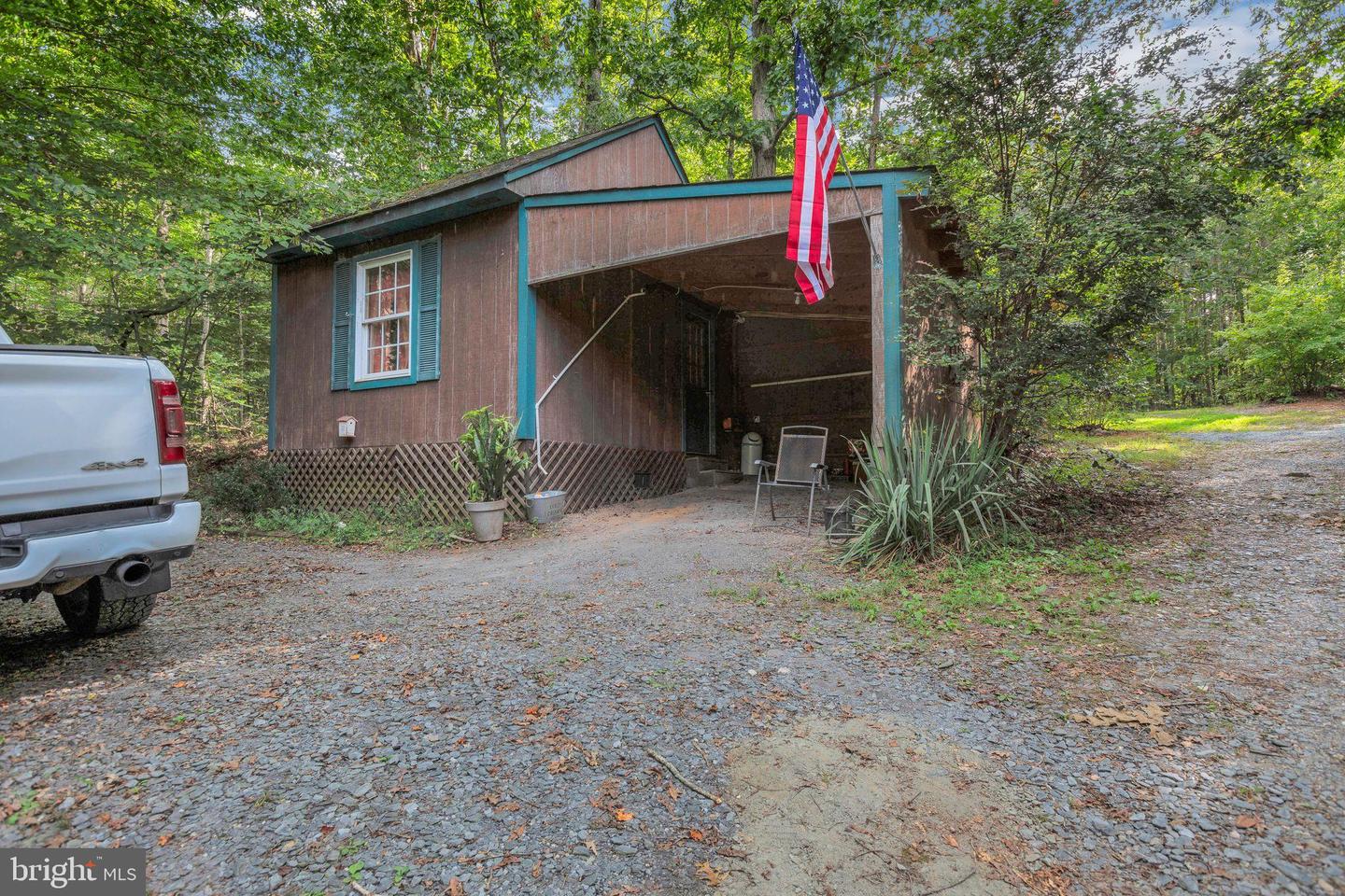 2464 KIDDS DAIRY RD, SCOTTSVILLE, Virginia 24590, 2 Bedrooms Bedrooms, 4 Rooms Rooms,2 BathroomsBathrooms,Residential,For sale,2464 KIDDS DAIRY RD,VAFN2000488 MLS # VAFN2000488