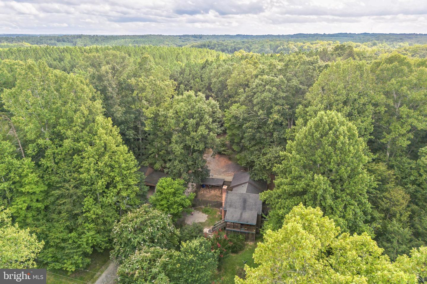 2464 KIDDS DAIRY RD, SCOTTSVILLE, Virginia 24590, 2 Bedrooms Bedrooms, 4 Rooms Rooms,2 BathroomsBathrooms,Residential,For sale,2464 KIDDS DAIRY RD,VAFN2000488 MLS # VAFN2000488