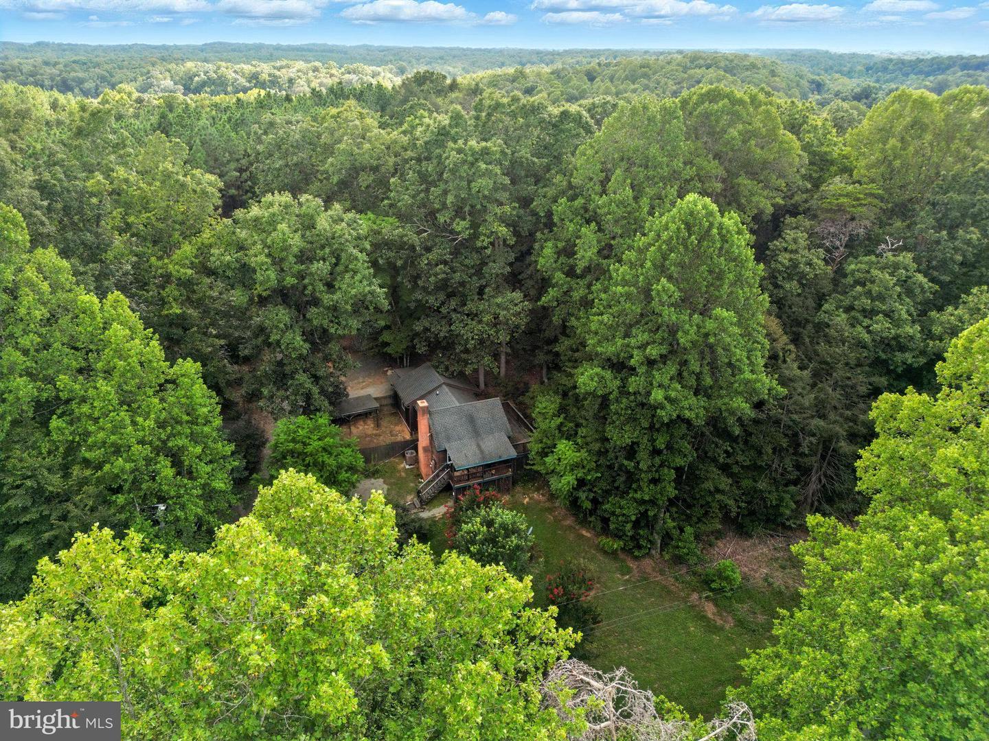 2464 KIDDS DAIRY RD, SCOTTSVILLE, Virginia 24590, 2 Bedrooms Bedrooms, 4 Rooms Rooms,2 BathroomsBathrooms,Residential,For sale,2464 KIDDS DAIRY RD,VAFN2000488 MLS # VAFN2000488