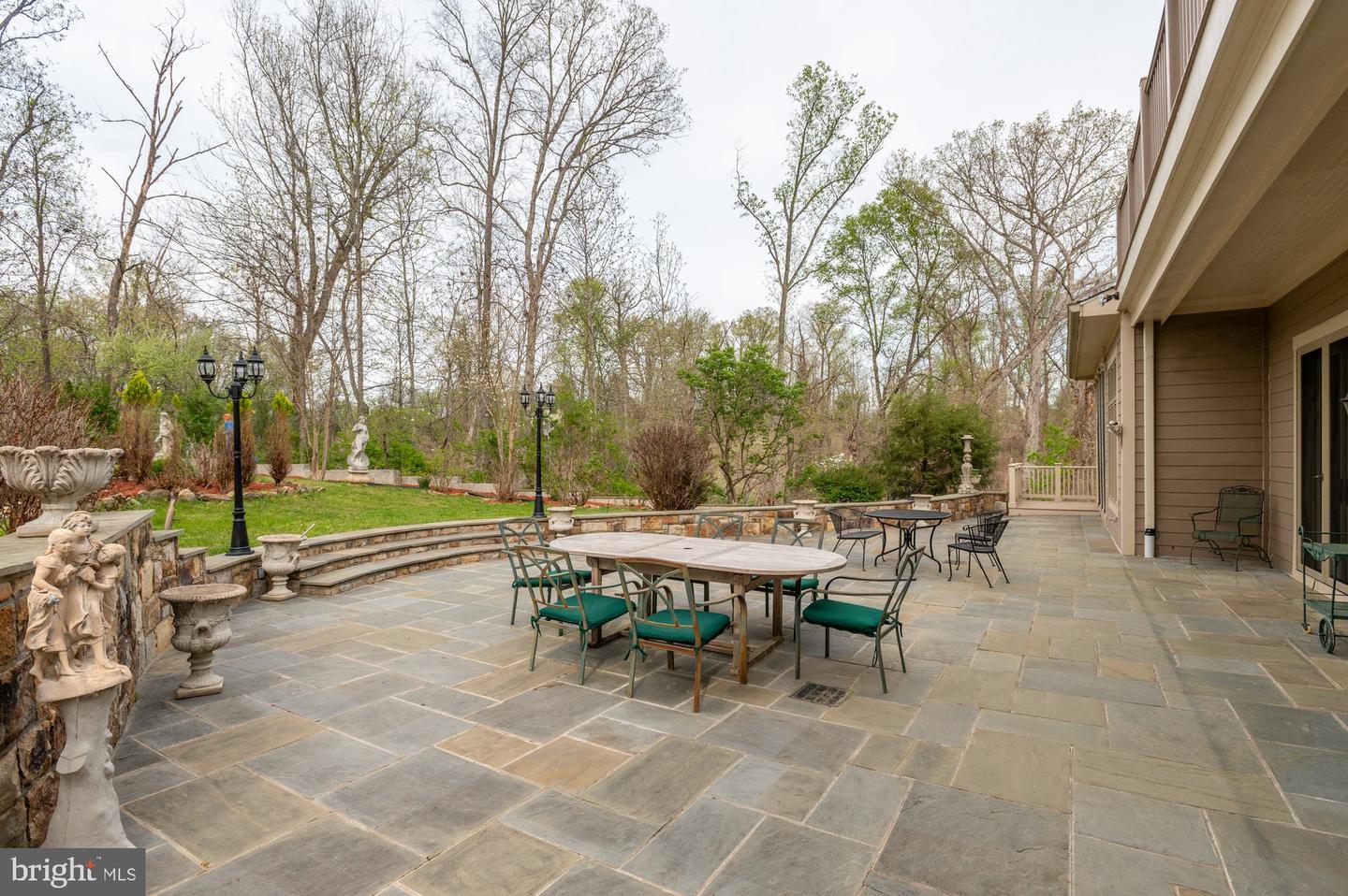 35162 NOTRE DAME LN, MIDDLEBURG, Virginia 20117, 3 Bedrooms Bedrooms, 12 Rooms Rooms,3 BathroomsBathrooms,Residential,For sale,35162 NOTRE DAME LN,VALO2104772 MLS # VALO2104772