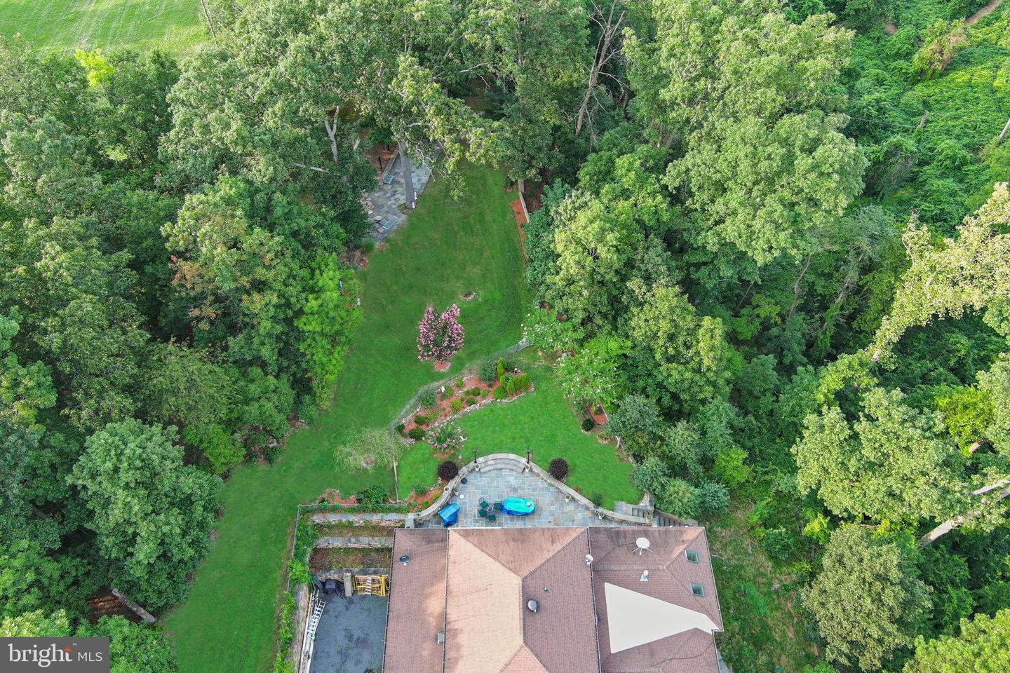 35162 NOTRE DAME LN, MIDDLEBURG, Virginia 20117, 3 Bedrooms Bedrooms, 12 Rooms Rooms,3 BathroomsBathrooms,Residential,For sale,35162 NOTRE DAME LN,VALO2104772 MLS # VALO2104772