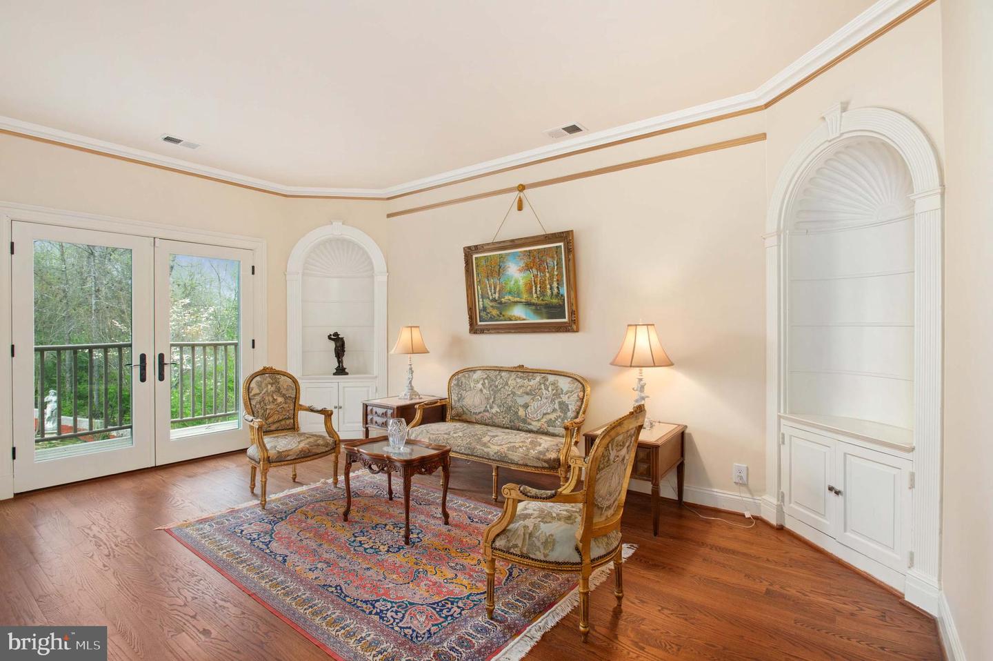 35162 NOTRE DAME LN, MIDDLEBURG, Virginia 20117, 3 Bedrooms Bedrooms, 12 Rooms Rooms,3 BathroomsBathrooms,Residential,For sale,35162 NOTRE DAME LN,VALO2104772 MLS # VALO2104772
