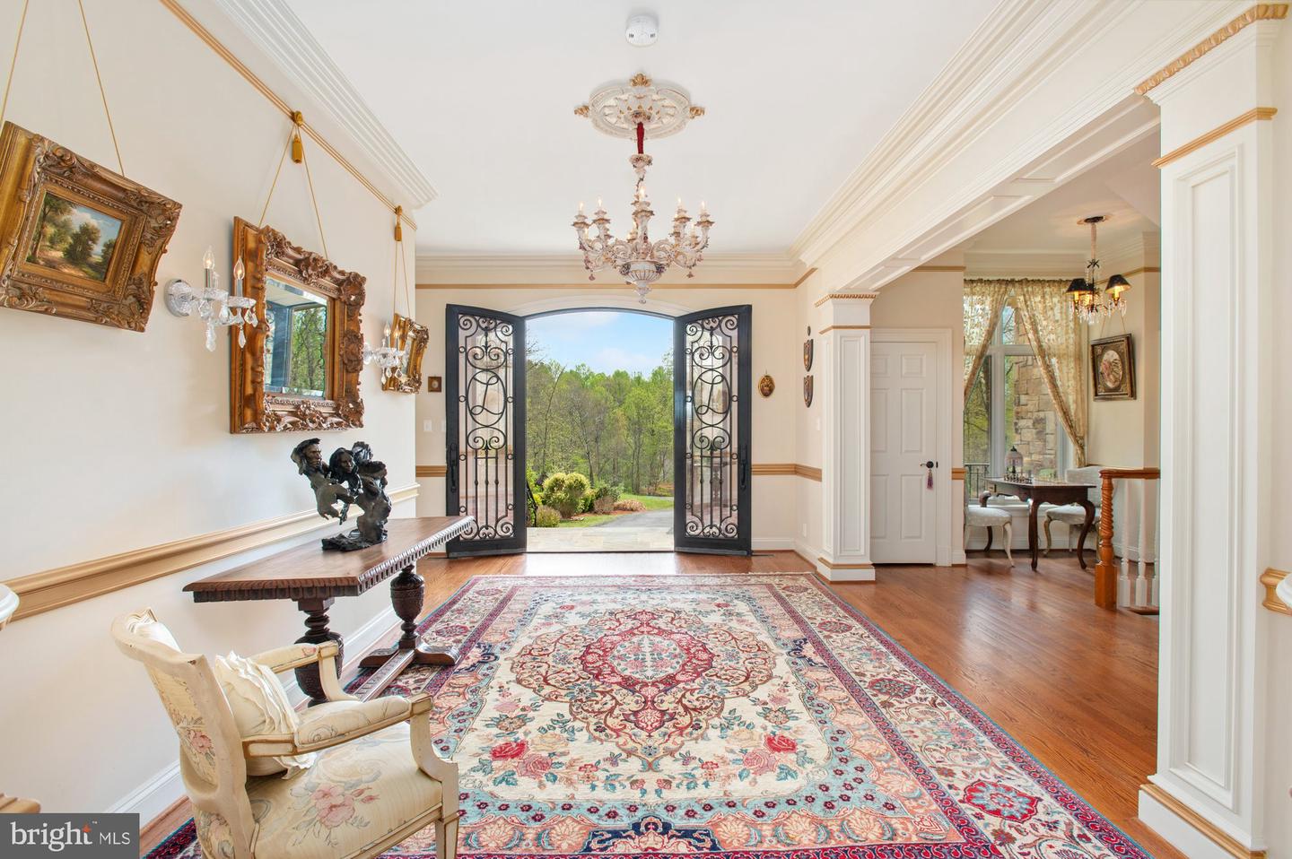 35162 NOTRE DAME LN, MIDDLEBURG, Virginia 20117, 3 Bedrooms Bedrooms, 12 Rooms Rooms,3 BathroomsBathrooms,Residential,For sale,35162 NOTRE DAME LN,VALO2104772 MLS # VALO2104772
