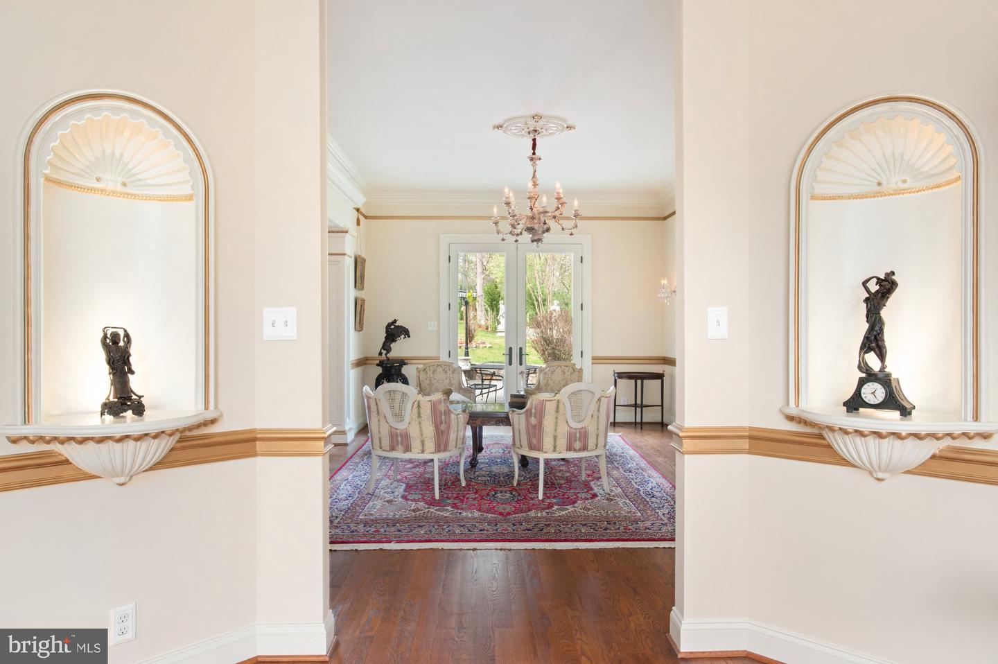 35162 NOTRE DAME LN, MIDDLEBURG, Virginia 20117, 3 Bedrooms Bedrooms, 12 Rooms Rooms,3 BathroomsBathrooms,Residential,For sale,35162 NOTRE DAME LN,VALO2104772 MLS # VALO2104772