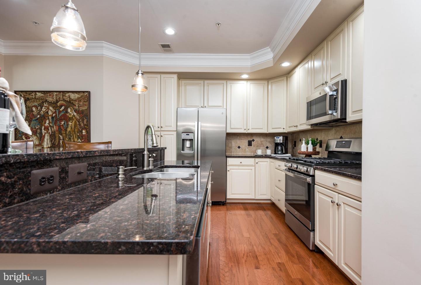 7300 BRUNSON CIR, GAINESVILLE, Virginia 20155, 3 Bedrooms Bedrooms, ,2 BathroomsBathrooms,Residential,For sale,7300 BRUNSON CIR,VAPW2101720 MLS # VAPW2101720