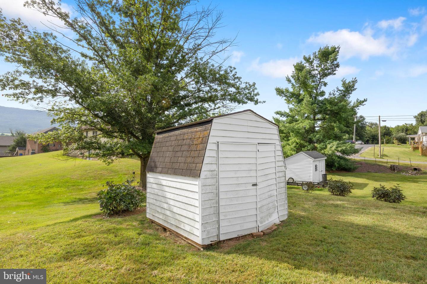 6168 MOORE AVE, MOUNT JACKSON, Virginia 22842, 2 Bedrooms Bedrooms, ,1 BathroomBathrooms,Residential,For sale,6168 MOORE AVE,VASH2012256 MLS # VASH2012256